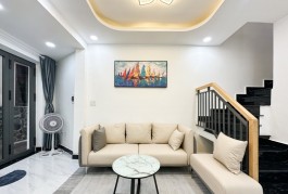 Bán Nhà Nguyễn Thái Sơn 30m2, 2 Tầng, 2PN, Nhà Mới Ở Ngay Hơn 3 Tỉ